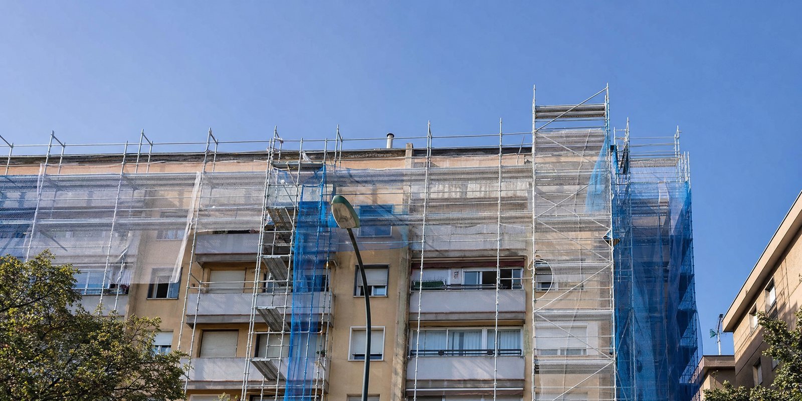 Rehabilitación de edificio de comunidad de propietarios en Sevilla